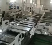 AGV周邊配套提升機(jī)，輸送線組裝中